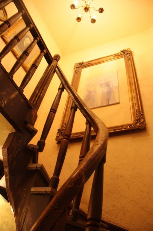 Guest House Malkia Inter เวลีคอเทอร์โนโว ภายนอก รูปภาพ
