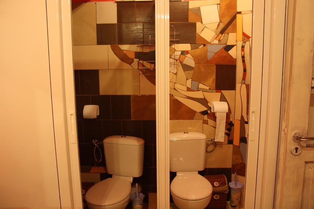 Guest House Malkia Inter เวลีคอเทอร์โนโว ภายนอก รูปภาพ